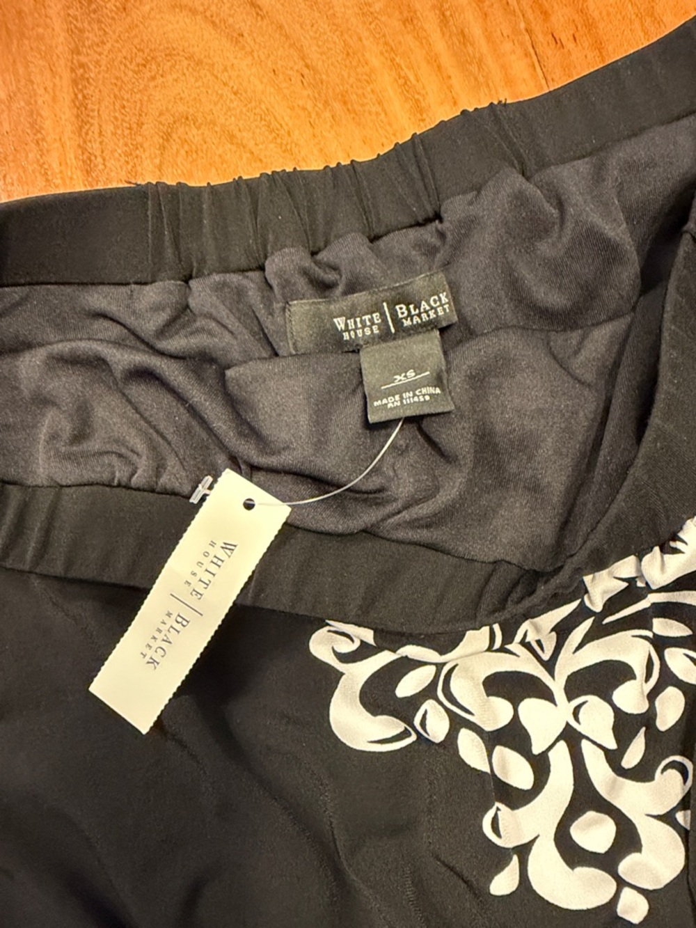 White House Black Market Classic 2010s Strapless Romper XS (NWT) - Picture 11 of 13